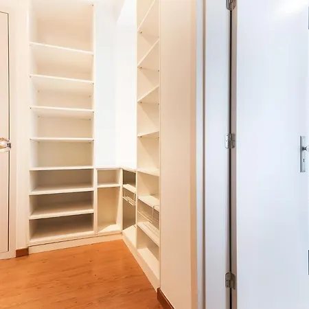 Rato Elegant By Homing Апартаменты *