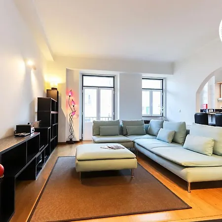 Rato Elegant By Homing アパート *