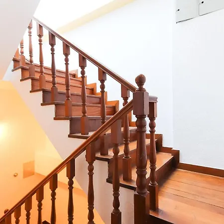 Rato Elegant By Homing * リスボン