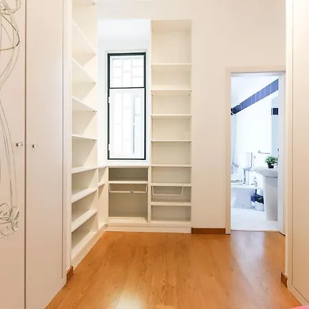 Apartment Rato Elegant By Homing *